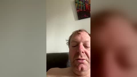 Snapshot of 4rtt43 chatting on 02/25/26, 08:24 robert online show from 02/25/26, 08:24