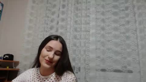 Snapshot of 50shades_of_wet chatting on 08/01/26, 12:21 Yana online show from 08/01/26, 12:21