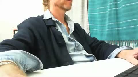 555tony555 online show from 11/04/25, 10:53