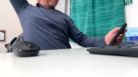 555tony555 online show from 04/07/26, 11:48