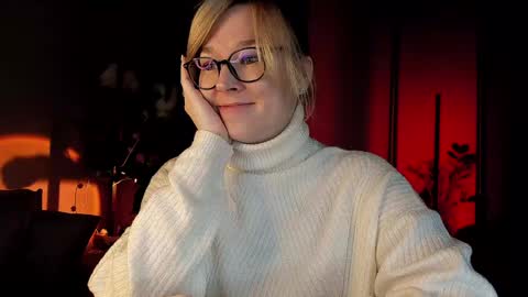 Snapshot of 5_in_one chatting on 12/13/24, 05:27 Sunshine online show from 12/13/24, 05:27