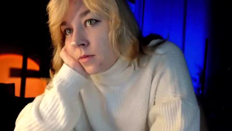 Snapshot of 5_in_one chatting on 01/30/25, 05:30 Sunshine online show from 01/30/25, 05:30