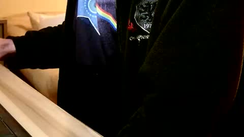 Snapshot of 64shorty chatting on 12/18/24, 08:53 64shorty online show from 12/18/24, 08:53