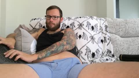 the662am online show from 10/23/25, 08:29