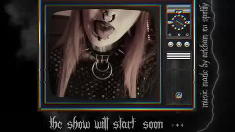 Juune online show from 05/18/26, 06:47