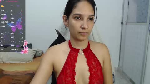 lucero online show from 02/01/25, 07:23