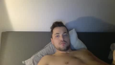 Snapshot of 69baby69baby chatting on 12/29/24, 03:57 69baby69baby online show from 12/29/24, 03:57