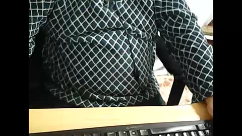 Snapshot of 69desamor chatting on 12/07/24, 07:49 69desamor online show from 12/07/24, 07:49