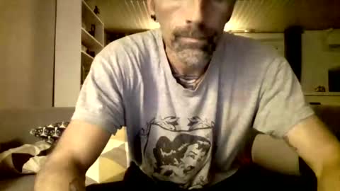 Num online show from 12/04/24, 07:12