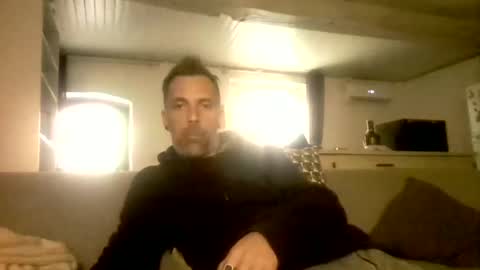 Num online show from 02/09/25, 11:58