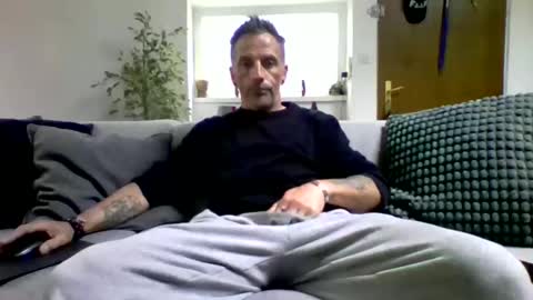 Num online show from 03/22/26, 12:41