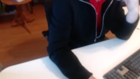 69pifpaf online show from 12/19/24, 10:02