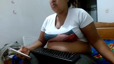 Snapshot of 69smallstar chatting on 11/06/25, 07:53 star online show from 11/06/25, 07:53