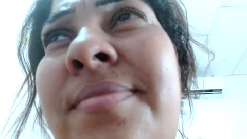 Snapshot of 69smallstar chatting on 11/24/25, 06:18 star online show from 11/24/25, 06:18