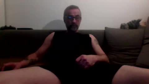 George online show from 12/21/25, 01:13