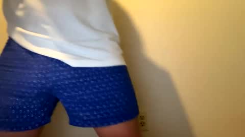 Snapshot of 6incher_lb chatting on 12/07/24, 12:30 6incher LB online show from 12/07/24, 12:30