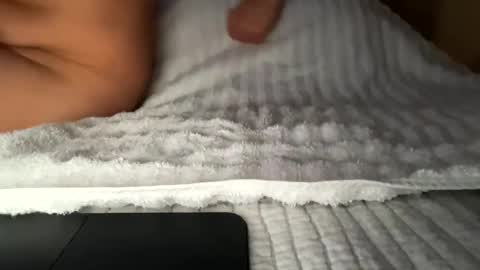 Snapshot of 6incher_lb chatting on 02/11/25, 05:37 6incher LB online show from 02/11/25, 05:37