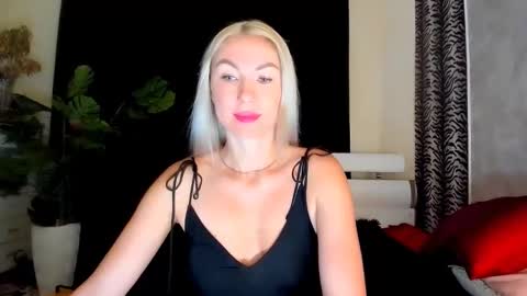 Snapshot of 6noangel66 chatting on 09/16/25, 02:45 SABOTAGE online show from 09/16/25, 02:45
