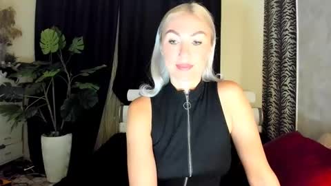 Snapshot of 6noangel66 chatting on 10/04/25, 01:25 SABOTAGE online show from 10/04/25, 01:25