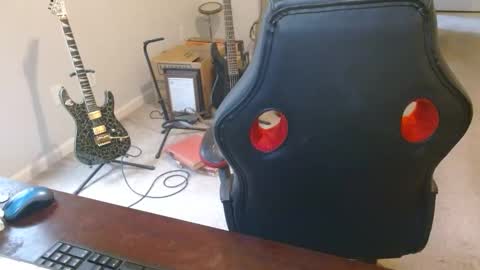 6stringer62 online show from 03/15/26, 04:02