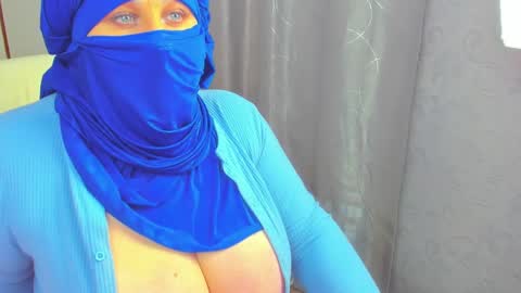 Snapshot of 777_brendi_777 chatting on 03/04/25, 08:35 Brendi online show from 03/04/25, 08:35