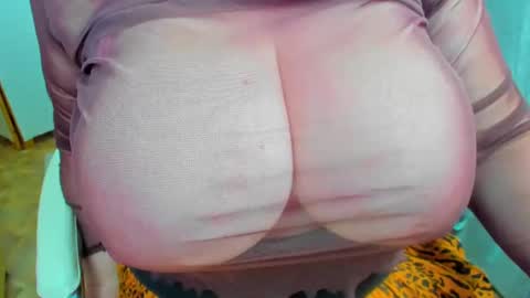 Snapshot of 777_brendi_777 chatting on 03/08/25, 08:11 Brendi online show from 03/08/25, 08:11