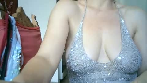 Snapshot of 77lilu chatting on 07/09/26, 10:30 Lilu online show from 07/09/26, 10:30