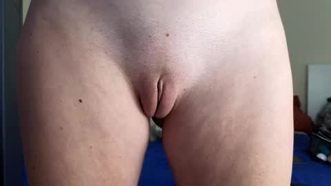 Mila online show from 02/21/25, 09:56