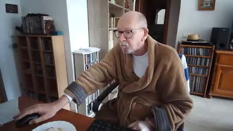  Papi  online show from 03/21/26, 09:36