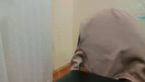 Snapshot of 7znkbob chatting on 12/09/24, 05:52 bob big head online show from 12/09/24, 05:52