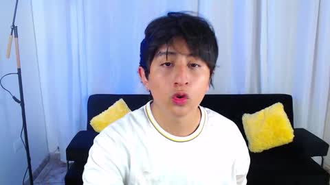 zyan online show from 12/15/25, 08:24