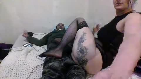 Snapshot of 80zbabycrazy chatting on 02/17/25, 10:14 80zbabycrazy online show from 02/17/25, 10:14