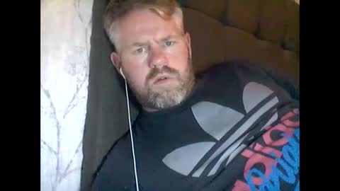 81jonnyx online show from 12/30/24, 07:53