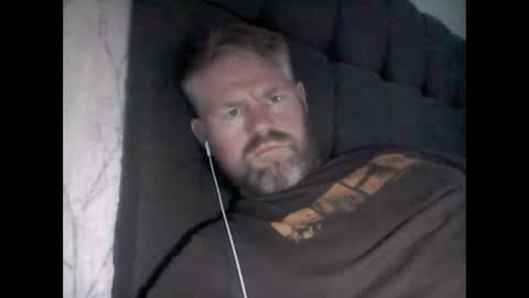 81jonnyx online show from 02/11/25, 02:35