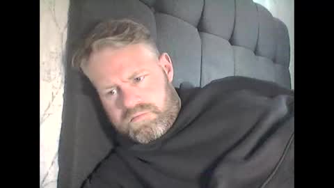 81jonnyx online show from 03/10/25, 12:15