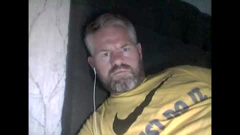 81jonnyx online show from 09/10/25, 12:49