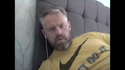 81jonnyx online show from 09/11/25, 08:36