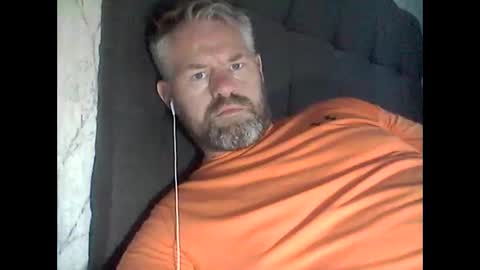 81jonnyx online show from 09/12/25, 03:45