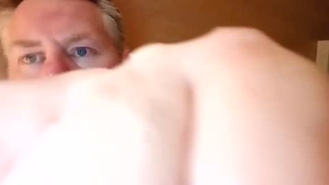 81jonnyx online show from 12/17/25, 07:09