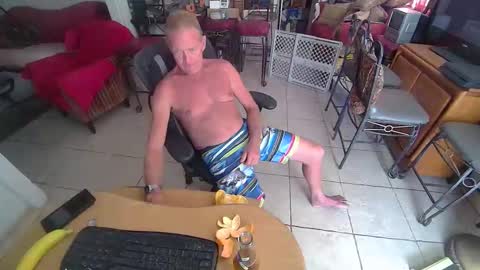 Snapshot of 86406stud chatting on 02/08/26, 08:34 86406stud online show from 02/08/26, 08:34