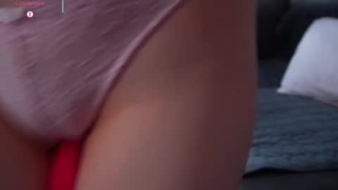 Monicano face online show from 10/18/25, 02:03