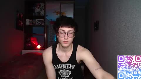 Phillip online show from 12/18/25, 06:58