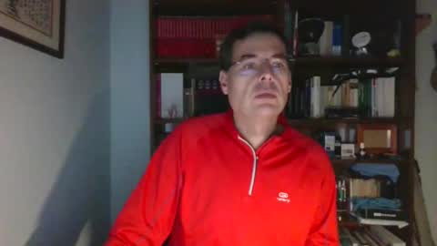 8age online show from 11/30/25, 09:41