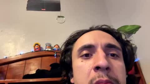 Snapshot of 8inchandres chatting on 01/29/25, 12:24 Andy online show from 01/29/25, 12:24