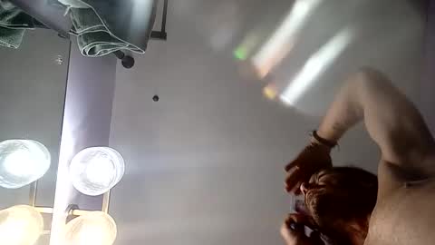 Snapshot of 8intenn chatting on 09/28/25, 08:52 8intenn online show from 09/28/25, 08:52