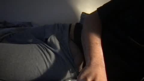 nat online show from 11/28/25, 01:08