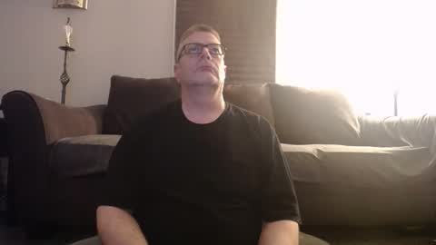 Snapshot of 989guy chatting on 03/22/26, 08:56 989guy online show from 03/22/26, 08:56