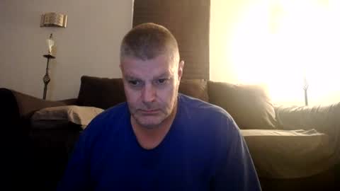 Snapshot of 989guy chatting on 06/12/26, 06:18 989guy online show from 06/12/26, 06:18