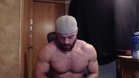 9 fat inches online show from 01/21/25, 11:34