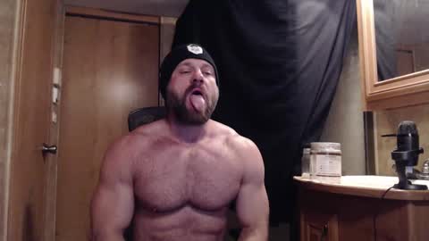 9 fat inches online show from 03/10/25, 03:12